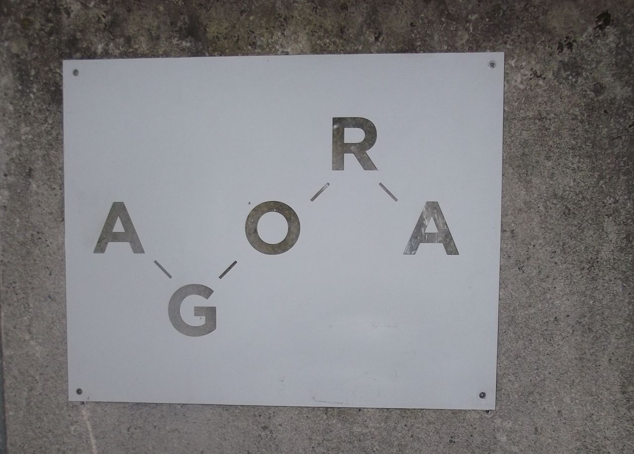 <!--:en-->“Agora” in NeuKoelln The Restaurant to chill’ and   hangout in Berlin!!! <!--:-->