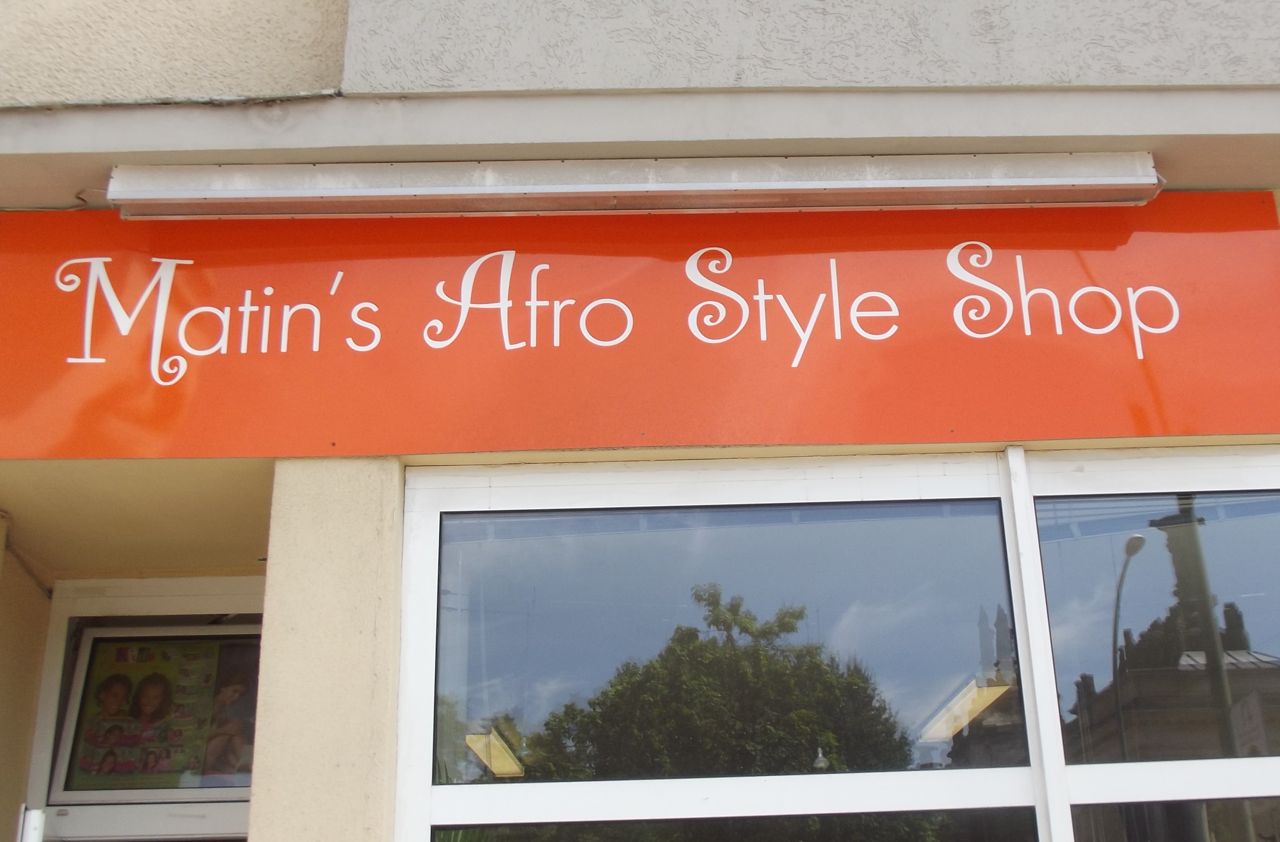 Read more about the article <!--:en-->“Matins Afro Style Shop” Jerome Boateng’s  Hair Salon in Berlin!!!<!--:-->