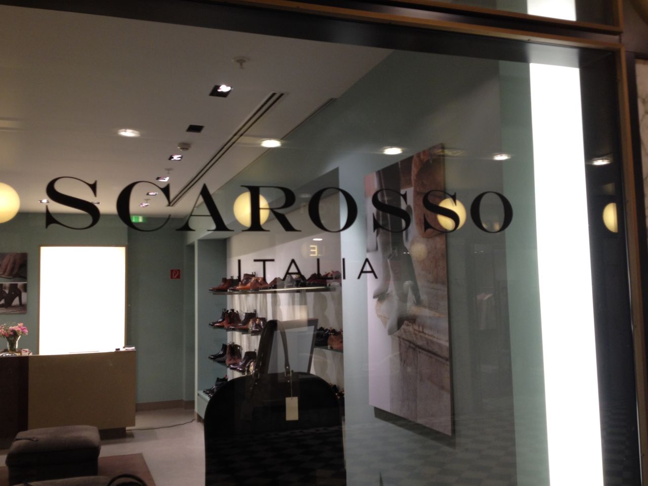 “Scarosso”Classic Shoes for the classic hipster! – BerlinSixSenses