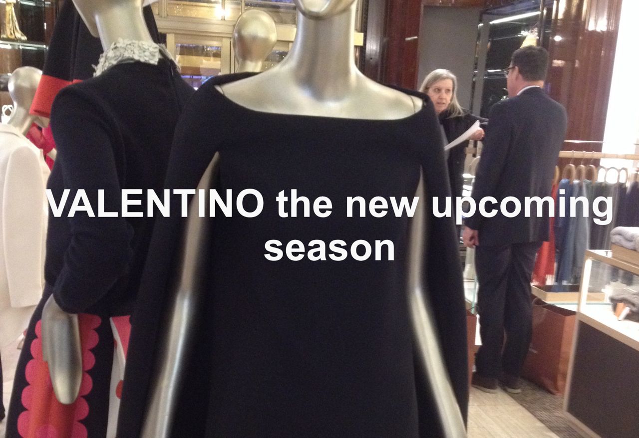 You are currently viewing <!--:en-->New Looks for Spring from the divine Valentino !<!--:-->